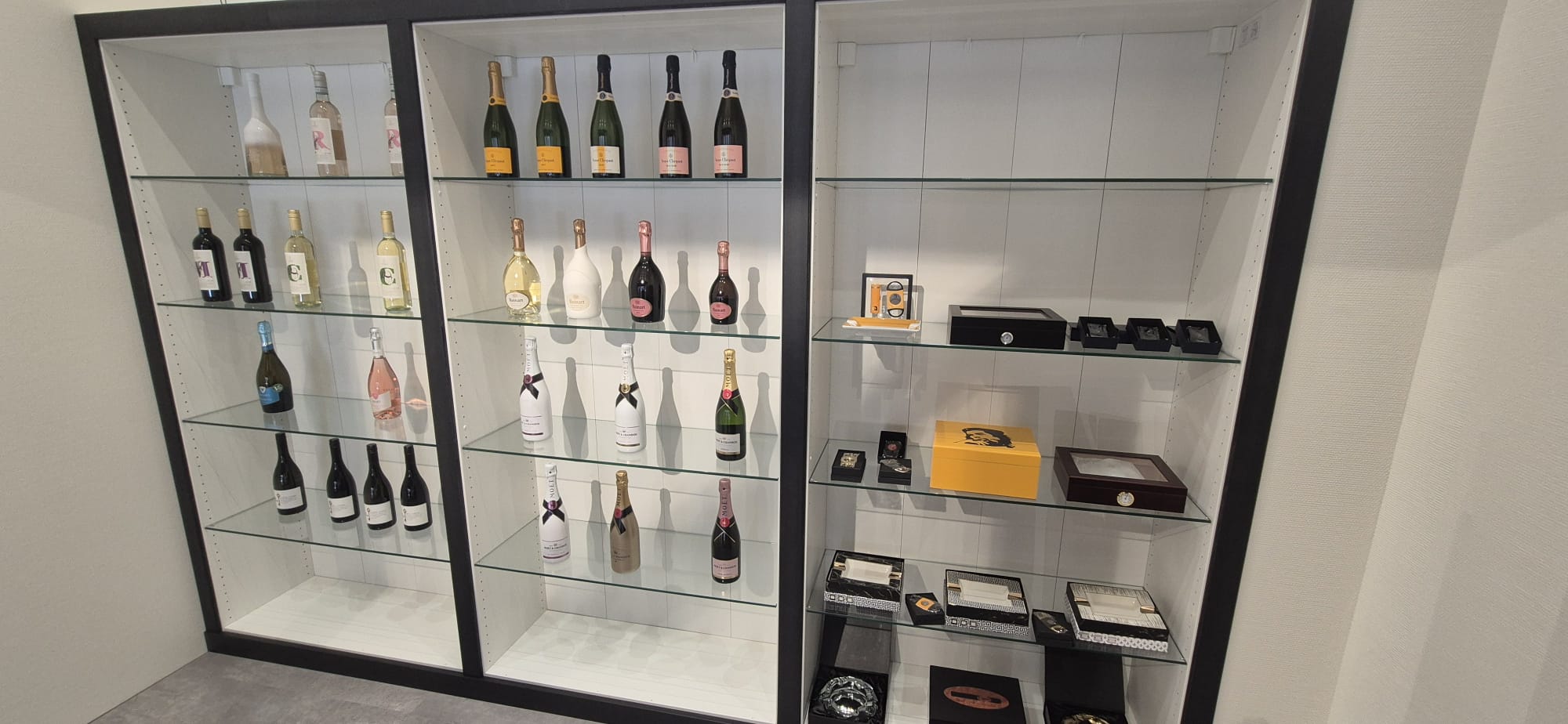 Display of wine and Champagne